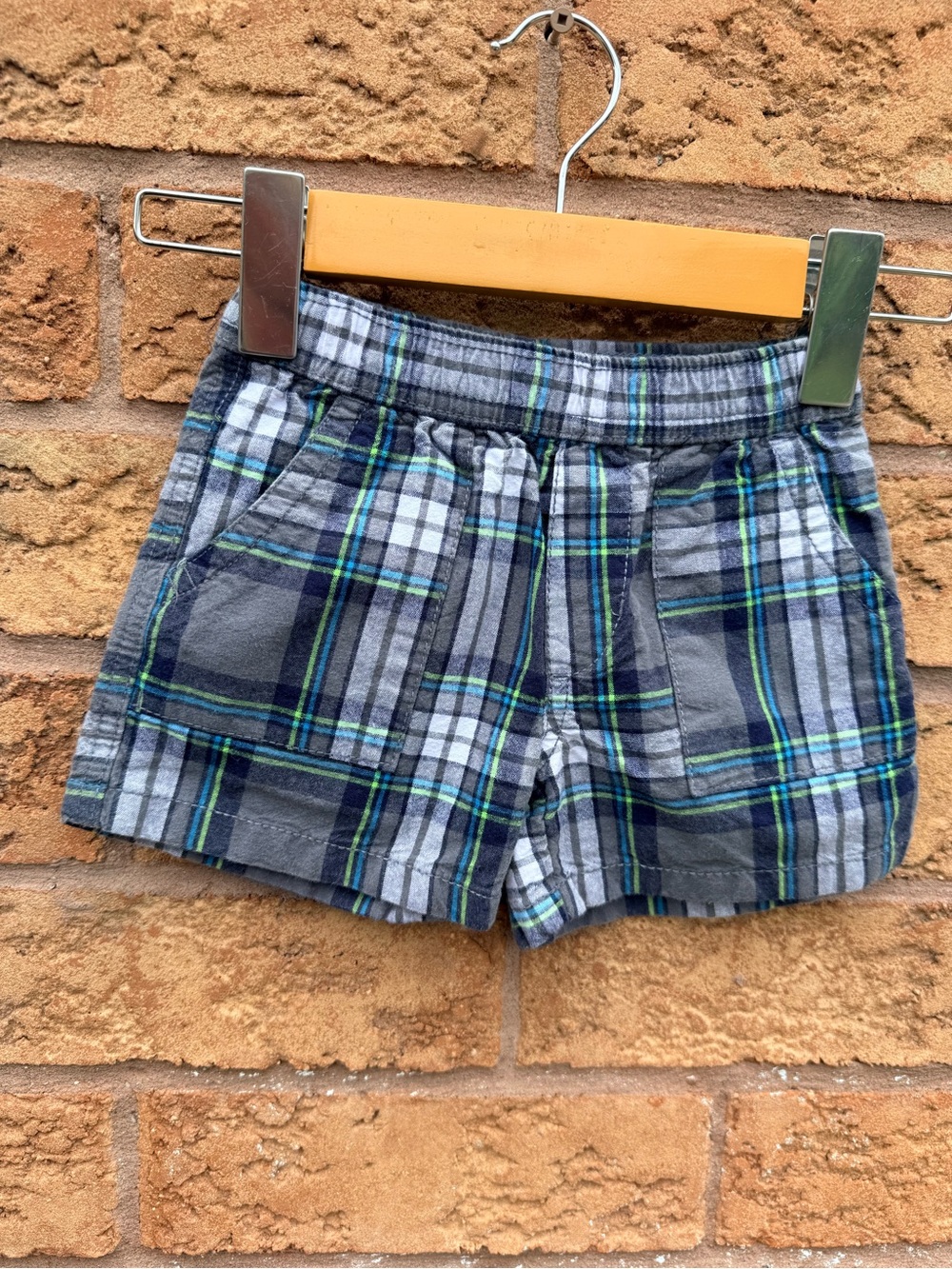 💫10/$25 • TCP Plaid Elastic Waist Cotton Shorts